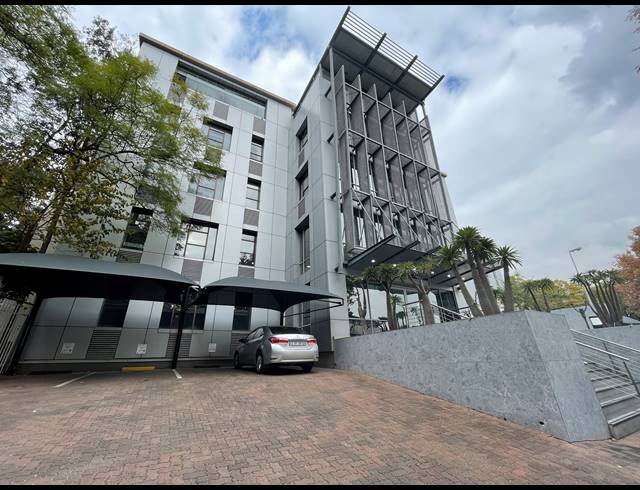 200M² OFFICE TO LET IN SANDTON CENTRAL
